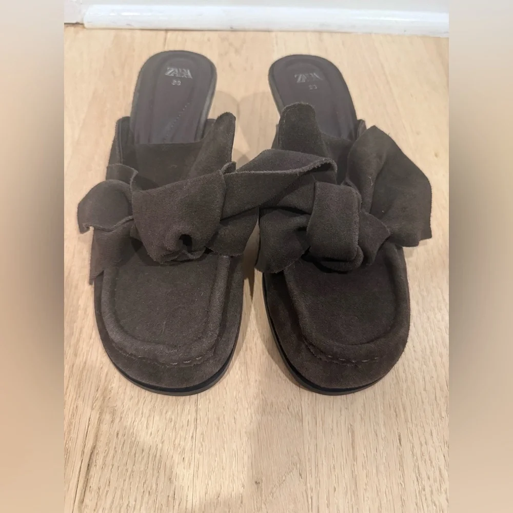 Zara Women's Dark Brown Suede Mules with Bow - Picture 2 of 6